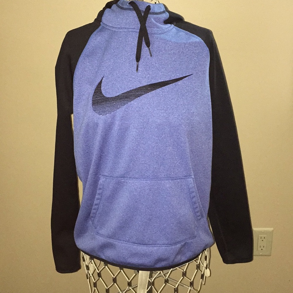 Therma-Fit Nike Sweatshirt